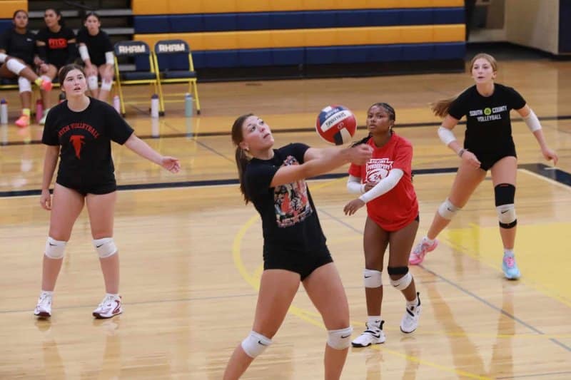 Fitch-Volleyball-Game-15