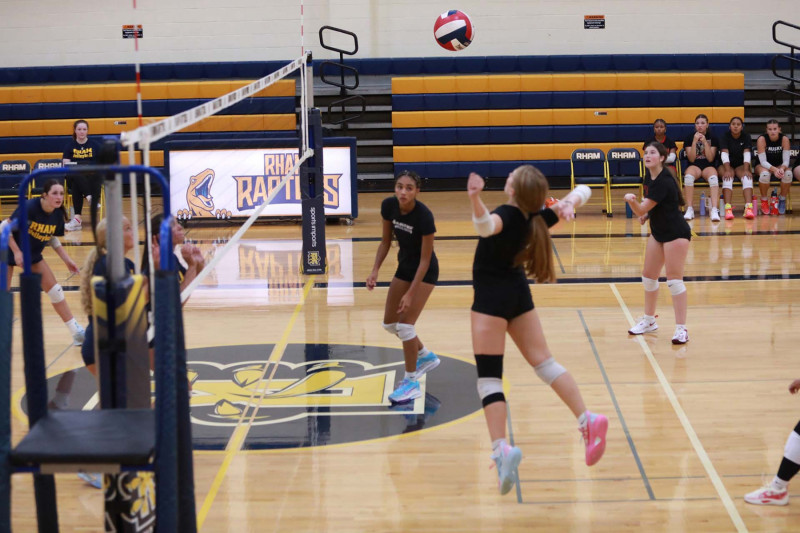 Fitch-Volleyball-Game-19