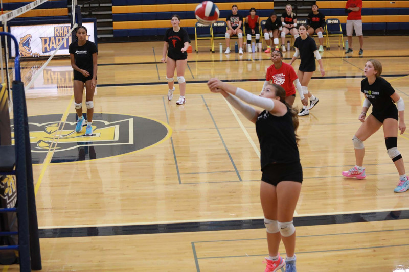 Fitch-Volleyball-Game-26